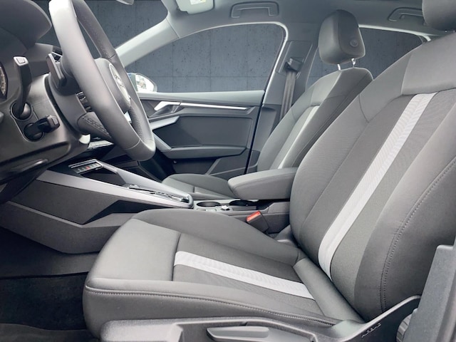 Audi A3 30 TFSI S-Tronic Sportback