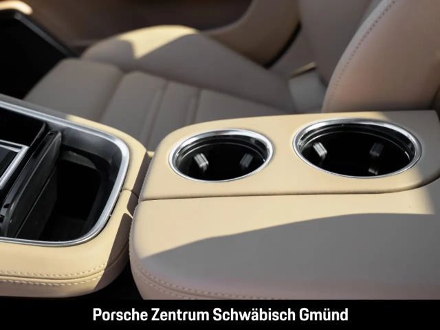 Porsche Panamera GTS