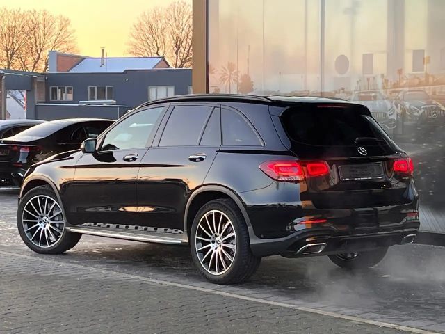Mercedes-Benz GLC 200 4MATIC AMG Line