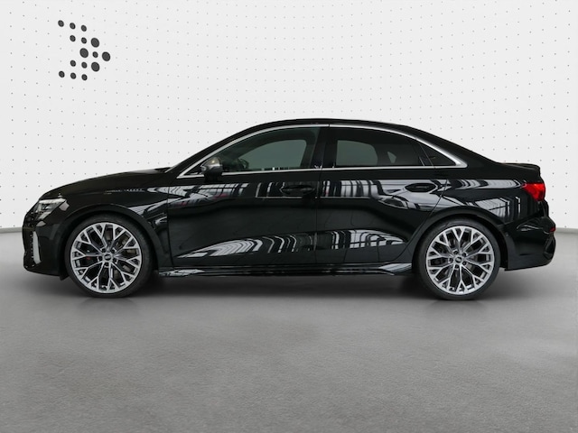 Audi RS3 Quattro S-Tronic Sedan