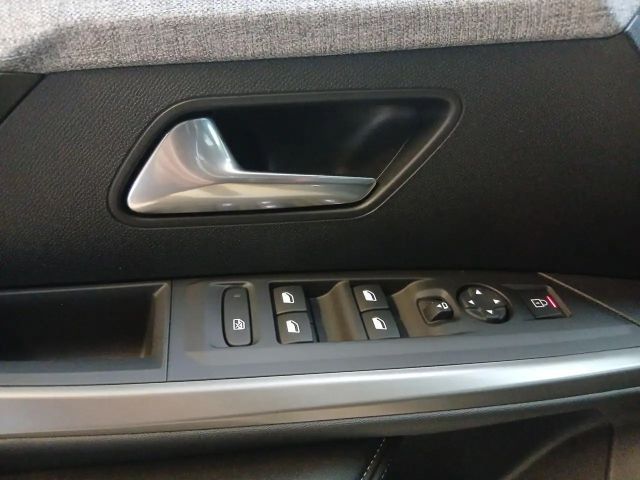 Peugeot 5008 Allure Pack Executive Hybrid