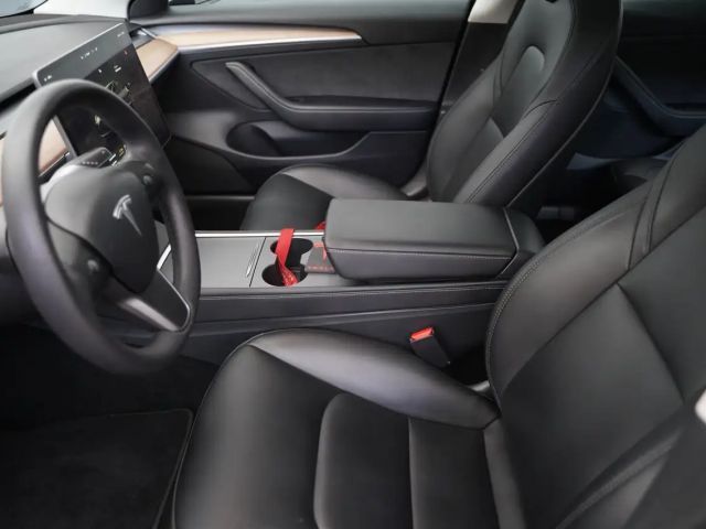 Tesla Model 3 Standard Range