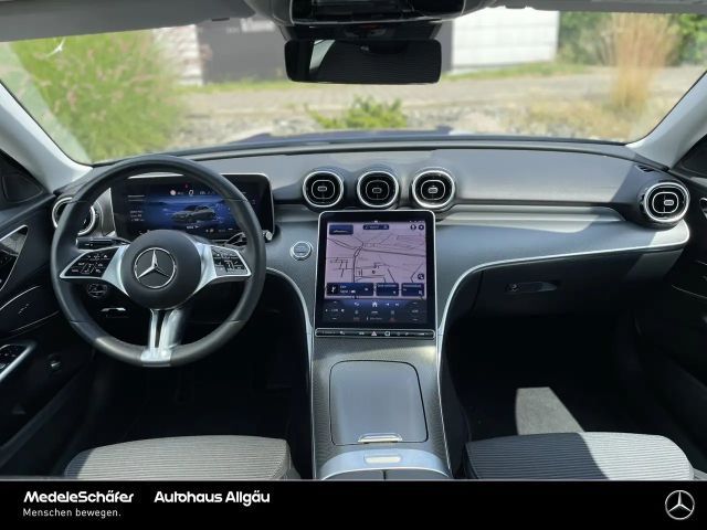 Mercedes-Benz C 180 AVANTGARDE C 180 d Sedan