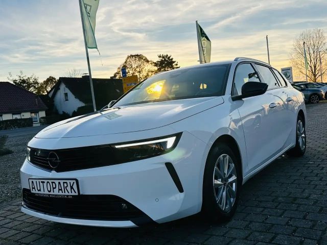 Opel Astra Elegance Sports Tourer