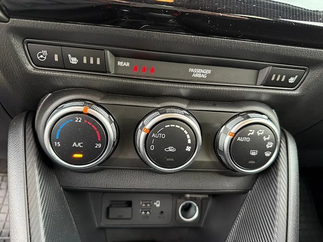 Mazda 2 Homura SkyActiv e-Skyactiv