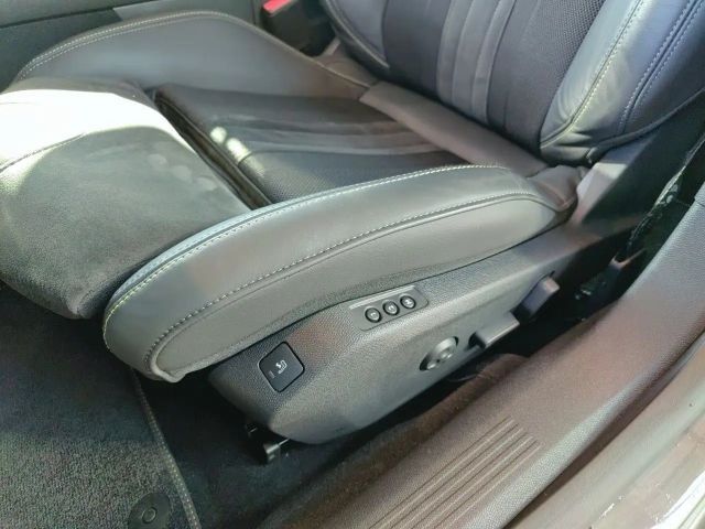 Peugeot 508 Hybrid4 SW