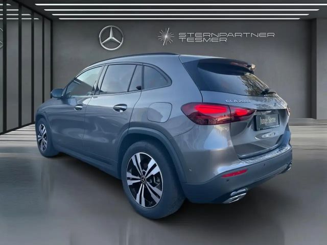 Mercedes-Benz GLA 200 GLA 200 d