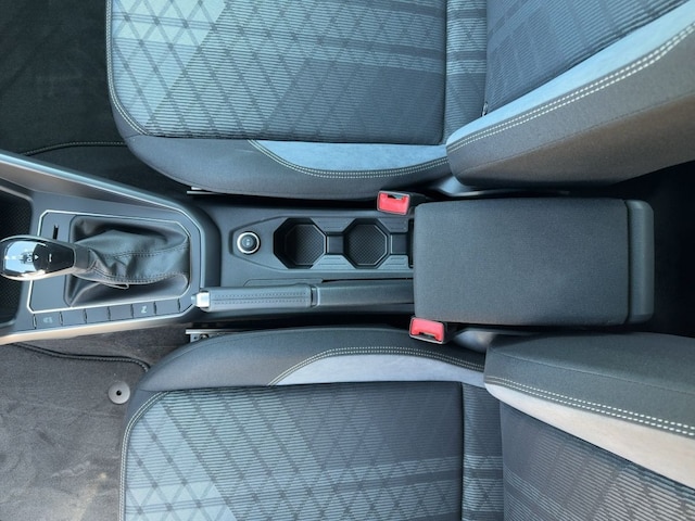 Volkswagen Taigo 1.0 TSI DSG R-Line