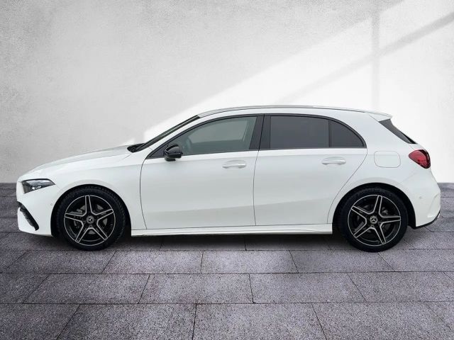 Mercedes-Benz A 180 AMG Line