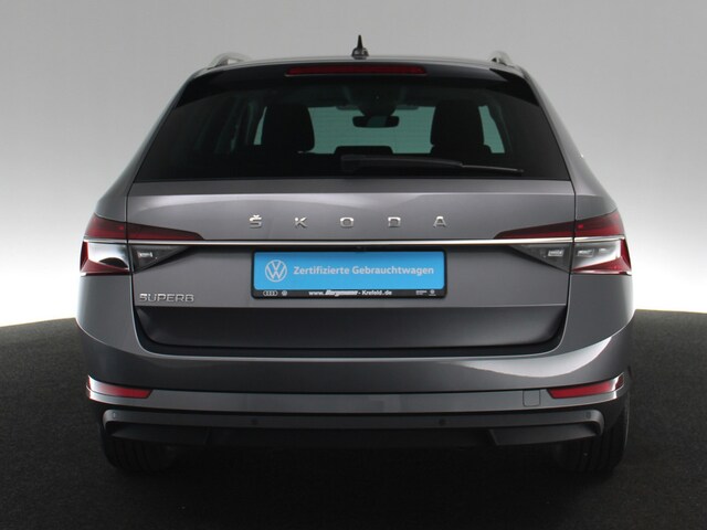 Skoda Superb 2.0 TDI Combi Style Style