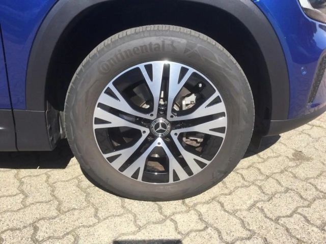 Mercedes-Benz GLB 220 4MATIC Progressive