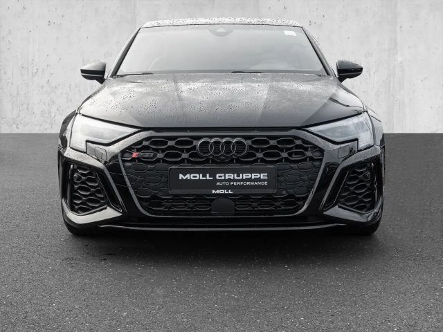 Audi RS3 Quattro S-Tronic Sedan Sportback