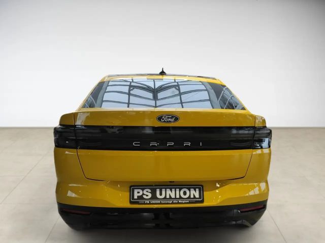 Ford Capri Premium RWD