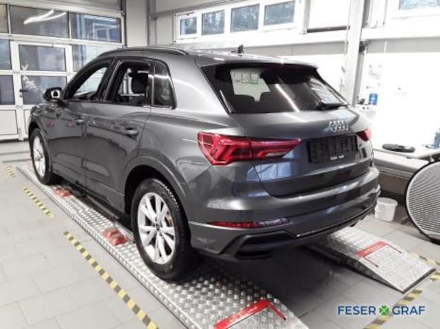 Audi Q3 35 TFSI S-Line S-Tronic