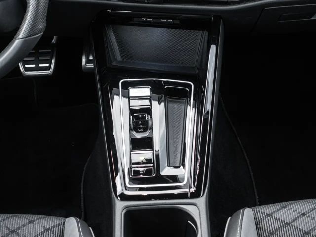 Volkswagen Golf 2.0 TDI DSG R-Line