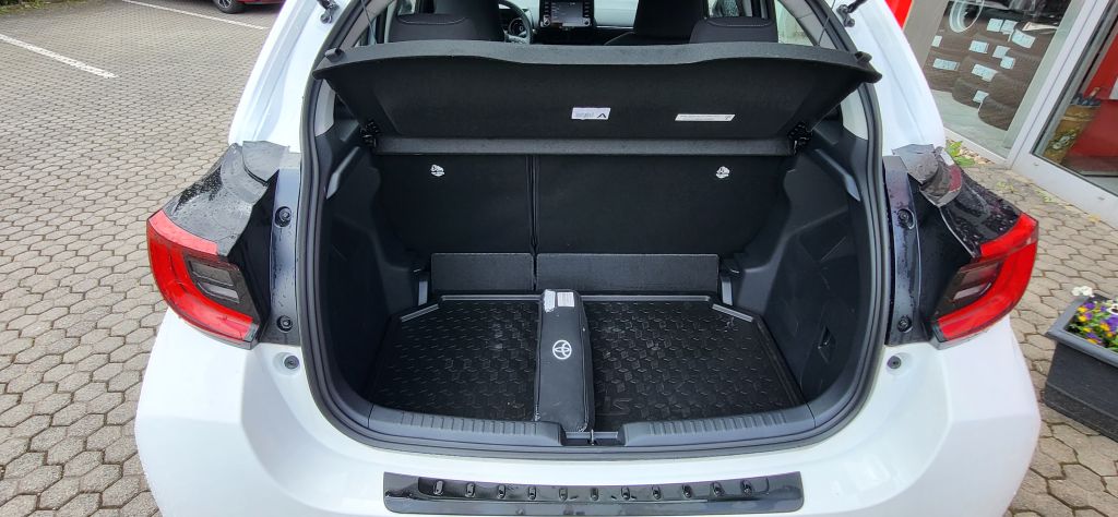 Toyota Yaris 5-deurs Basis Club Comfort