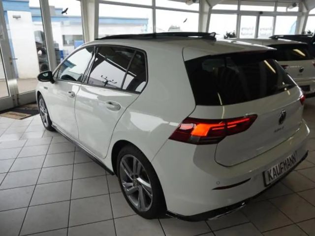 Volkswagen Golf DSG R-Line