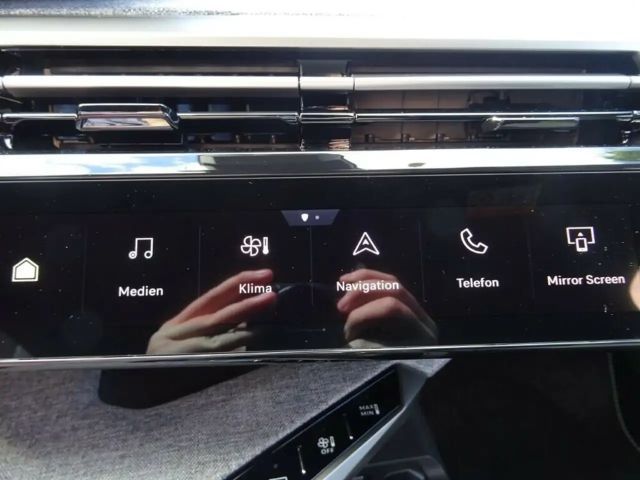 Peugeot E-3008 GT-Line