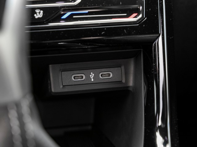 Volkswagen T-Cross 1.0 TSI R-Line