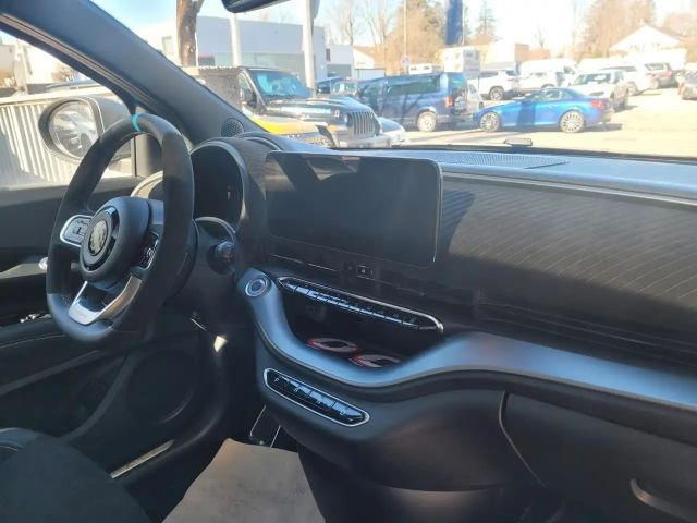 Abarth 500e Scorpionissima