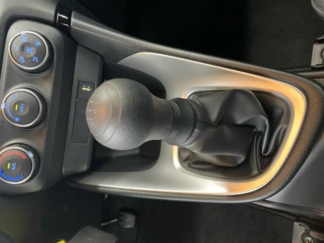 Toyota Yaris 1.0 VVT-i Comfort Hatchback