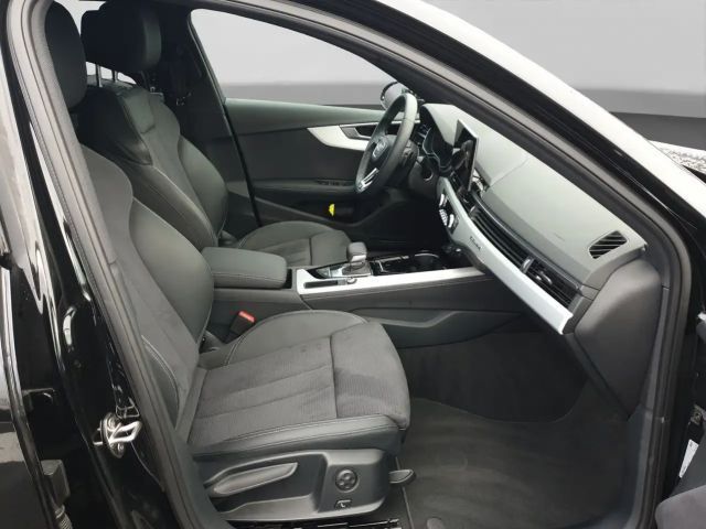 Audi A4 40 TFSI Quattro S-Line