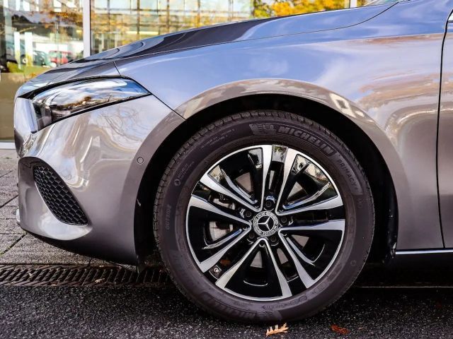 Mercedes-Benz A 200 ProgressiveAdvanced/LED/Kamera/MBUX/Winter