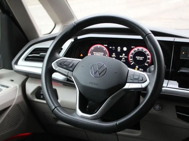 Volkswagen Multivan 2.0 TDI DSG Lang Life T7
