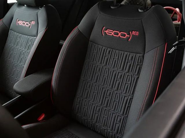 Fiat 600e 600 Elektro (RED) 54 kWh