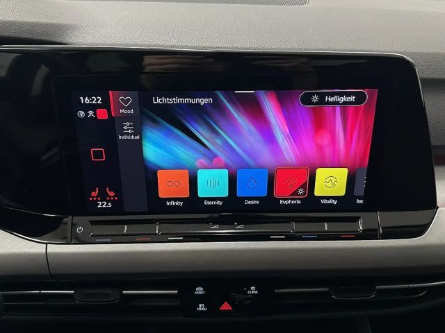 Volkswagen Golf DSG Life Variant