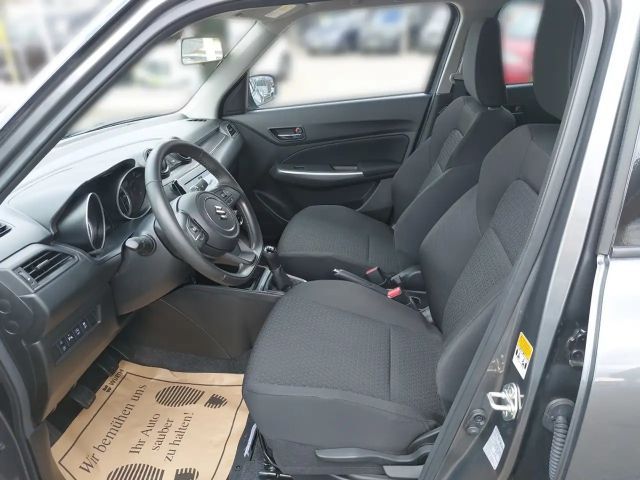 Suzuki Swift AllGrip DualJet Flash Hybrid