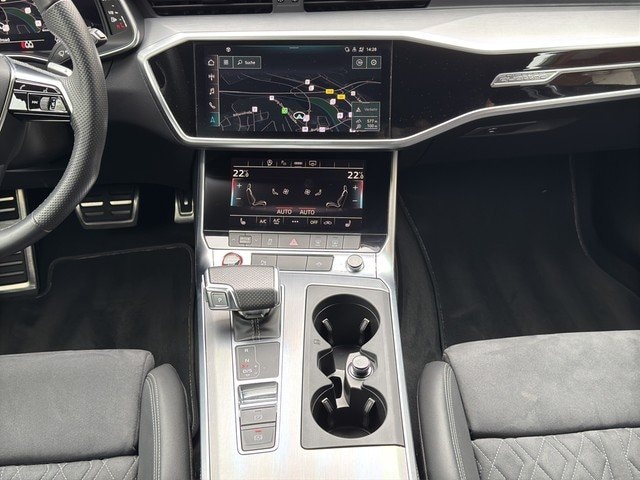 Audi S6 Avant Quattro