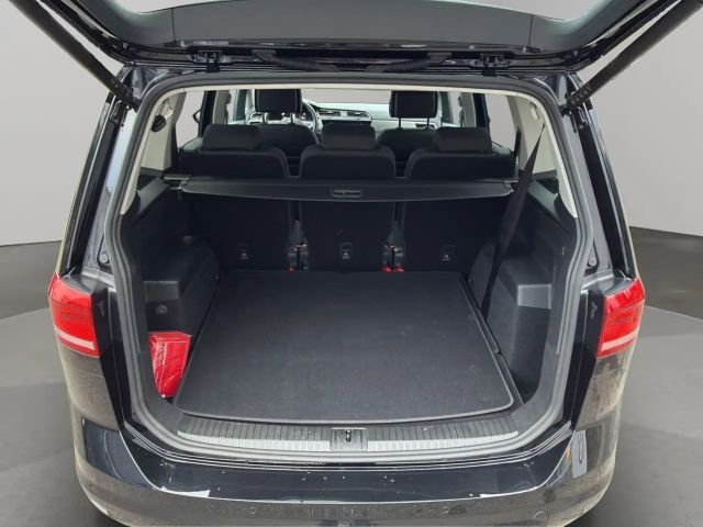 Volkswagen Touran 1.5 TSI Comfortline
