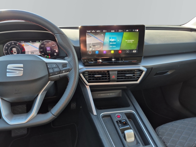Seat Leon 1.5 eTSI FR-lijn Sportstourer