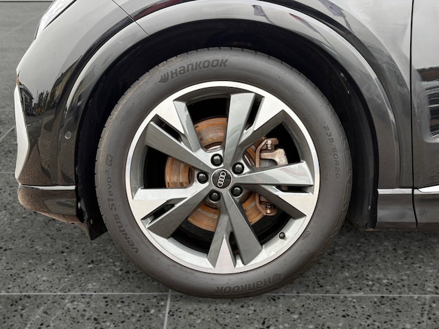 Audi Q4 e-tron 50 Quattro