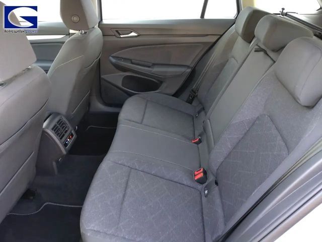 Volkswagen Golf 1.0 TSI Life Variant