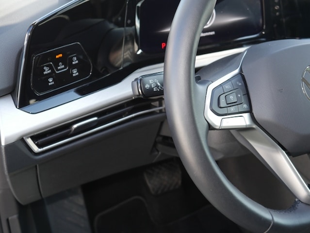 Volkswagen Golf 1.5 eTSI DSG Golf VIII Variant