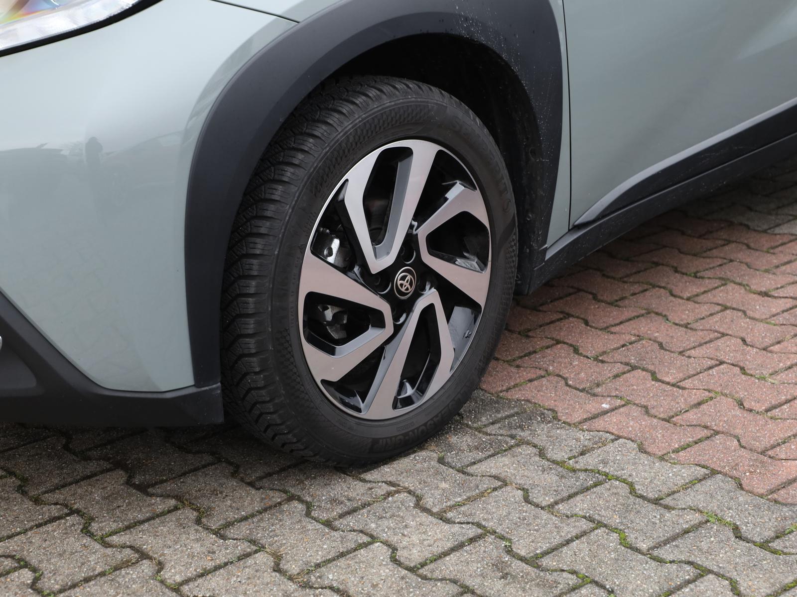 Toyota Aygo X 5-deurs Basis Team D