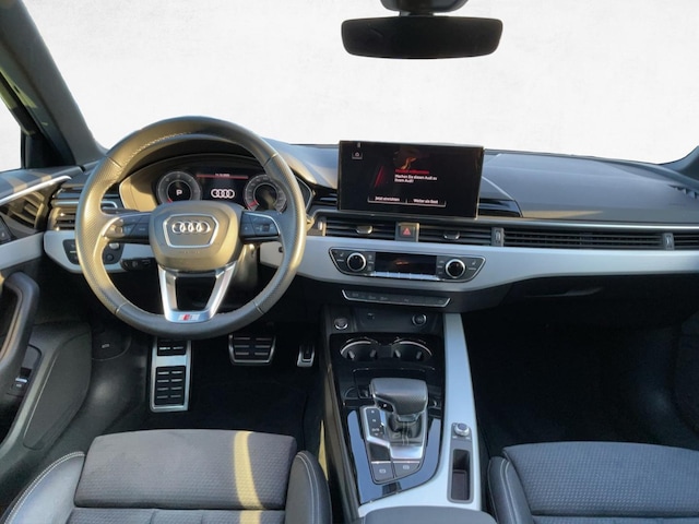 Audi A4 40 TDI Avant S-Line S-Tronic