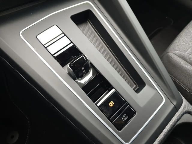 Volkswagen Golf 1.5 TSI DSG Life Variant