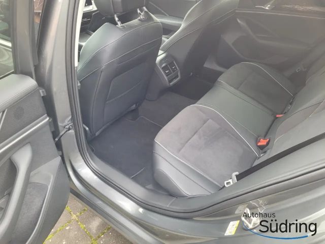 Volkswagen Passat Business DSG Variant