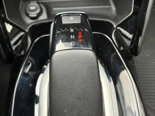 Peugeot 208 Active Pack EAT8 PureTech