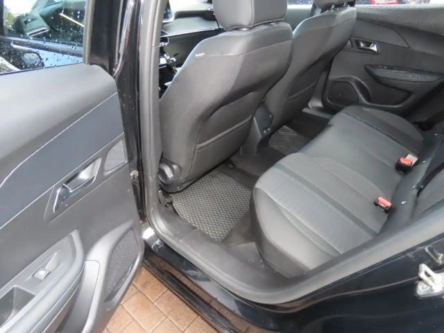 Peugeot 2008 Allure Pack PureTech