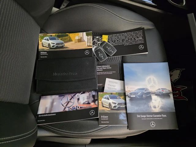 Mercedes-Benz B 180 Progressive