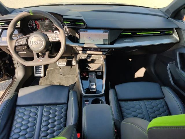 Audi RS3 Quattro S-Tronic Sedan