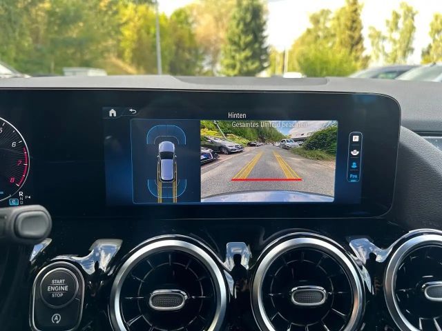 Mercedes-Benz B 180 Progressive Sedan