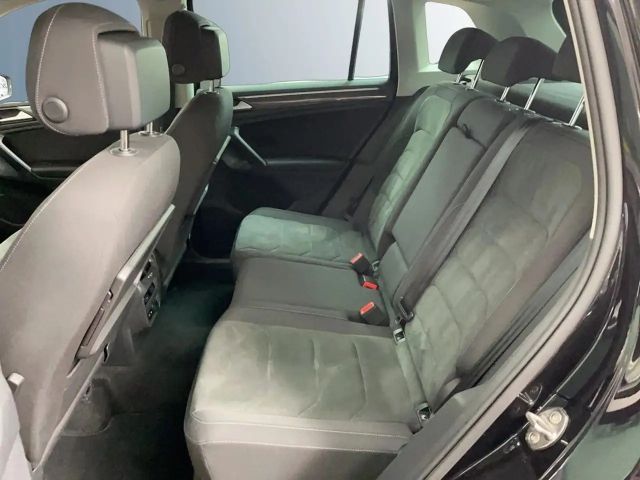 Volkswagen Tiguan 4Motion DSG Highline R-Line