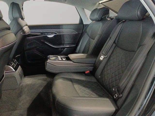 Audi A8 Lang Quattro