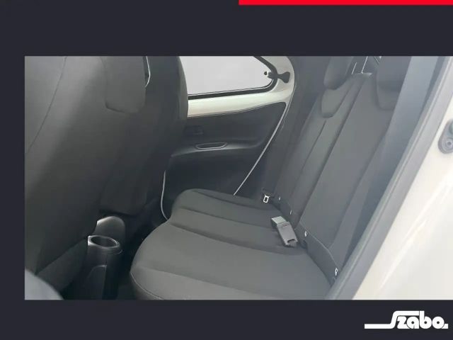 Toyota Aygo X Business Hatchback