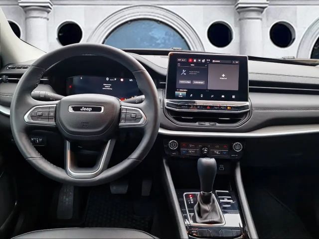 Jeep Compass Altitude Hybrid